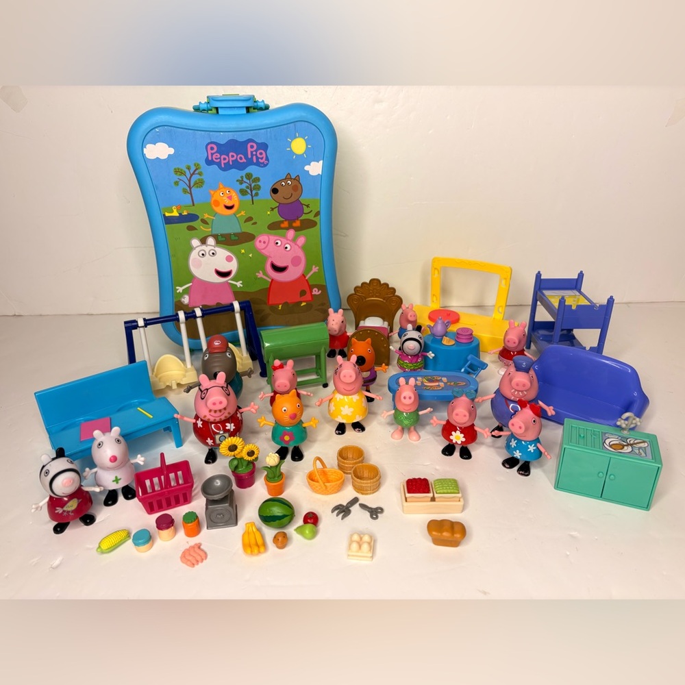 Peppa Pig figures, furniture, and accessories